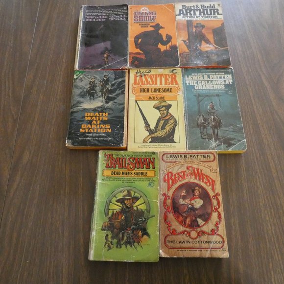 Lot Of 8 Vintage Western Paperbacks Various Authors - Picture 1 of 8